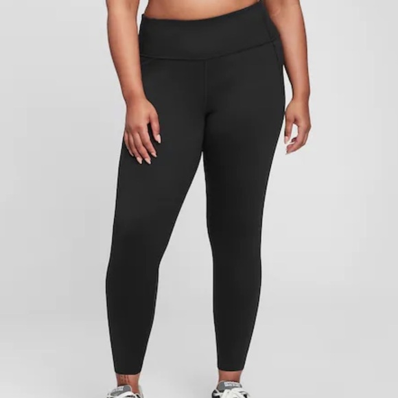 GAP Pants - GapFit High Rise Recycled Power 7/8 Leggings